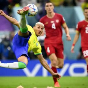 Richarlison tỏa sáng với cú đúp vào lưới Serbia