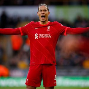 Van Dijk có phải là trung vệ xuất sắc nhất thế giới?