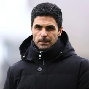 HLV Arteta nói không quan tâm đến Man City