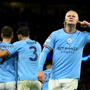 Man City công thủ toàn diện