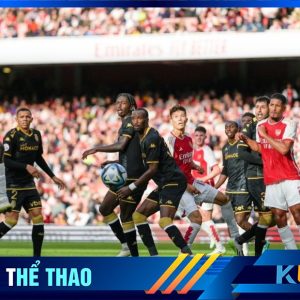 Nketiah gỡ hòa 1-1 cho Arsenal để kéo trận đấu vào loạt sút luân lưu