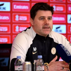 Mauricio Pochettino thừa nhận đã cố kìm nước mắt khi văn bản của Todd Boehly nói lên nhiều điều-Kubet