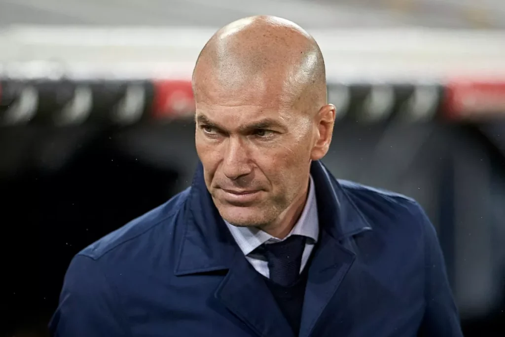 Zinedine Zidane đã nghỉ việc kể từ lần thứ hai khoác áo Real Madrid ( Hình ảnh: Kubet)