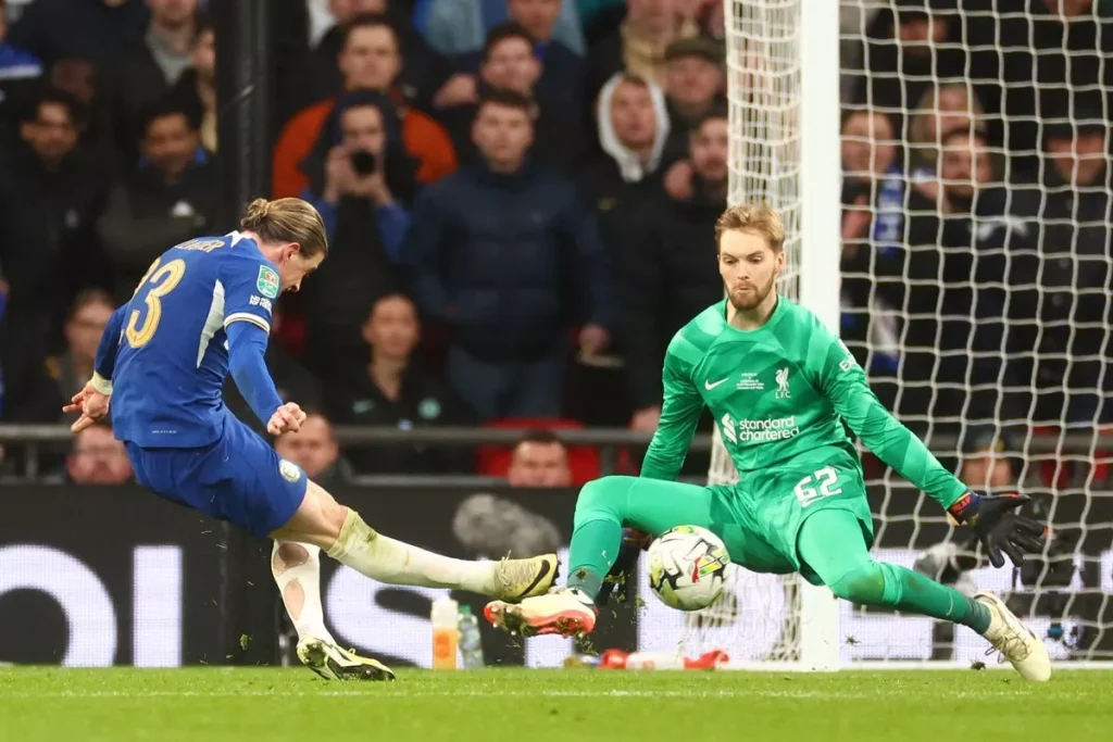 Chelsea không thể vượt qua Caoimhin Kelleher tại Wembley ( Hình ảnh: Kubet)